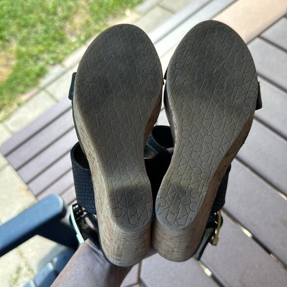 Calvin Klein Black Tan Wedge Sandals Nadin Size 7.5 - Picture 4 of 5